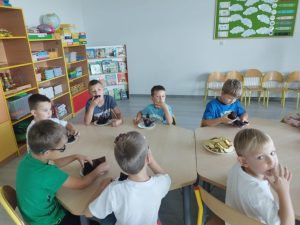 91a8defd-ab30-40ba-ad73-51af98d93414