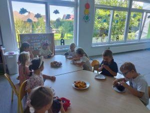 a8660484-3a5d-475a-b791-d53b2f08bc06_1